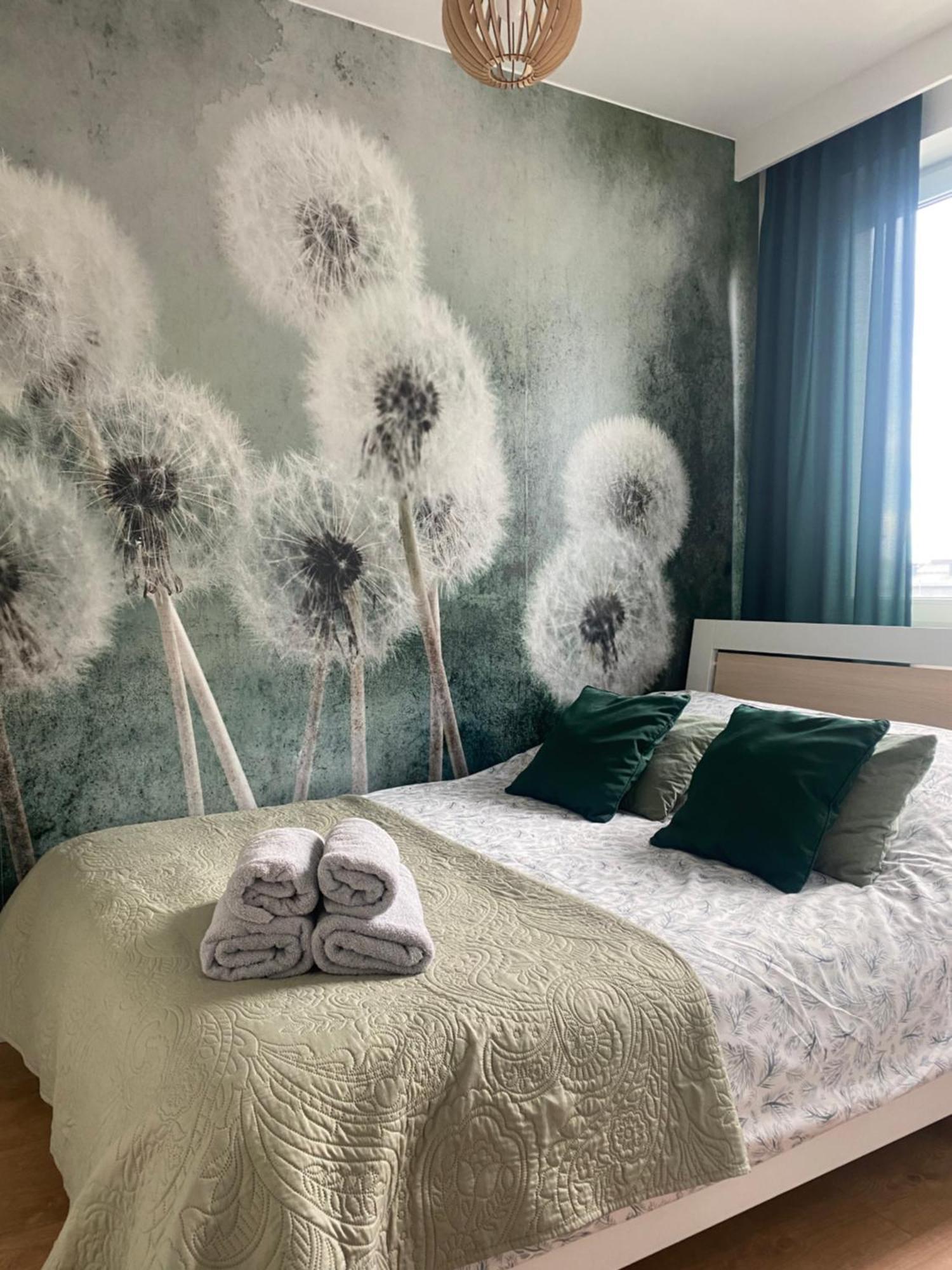Airport Green Apartment Kl21 - Air Condition & Free Parking Varşovia Exterior foto